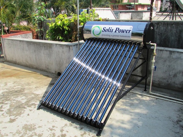 solar-water-heater-331316_960_720